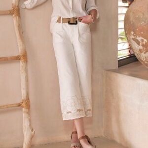 Soft Surroundings  stretch Cream Cropped Pants with embroidery hem size 10P